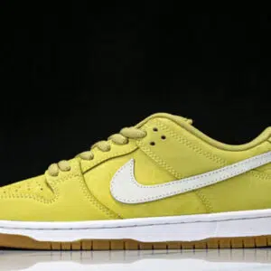 Nike FJ1674 700 SB DUNK LOW SATURN GOLD/SAIL-SATURN GOLD-SOLAR FLARE-GUM LIGHT BROWN-SAFETY ORANGE