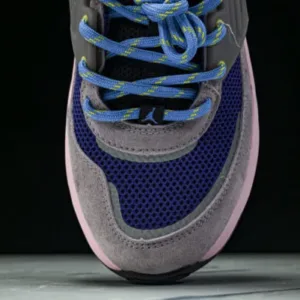 IQ5649-500 JORDAN TRUNNER PURPLE SMOKE/GRAPE ICE/CORAL STARDUST/LIGHT PHOTO BLUE