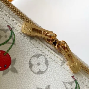 LOUIS VUITTON MONOGRAM SHOUDLER TOTE HANDBAG