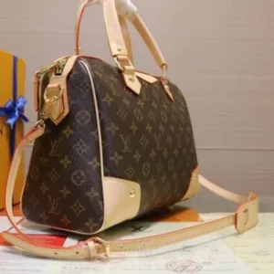 LOUIS VUITTON M40325 TOTE HANDBAG