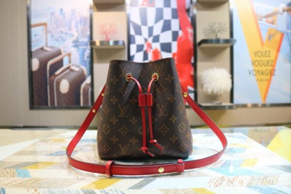 LOUIS VUITTON M44011 NaNo's TOTE HANDBAG - fabric, louis, shoulder, strap, vuitton