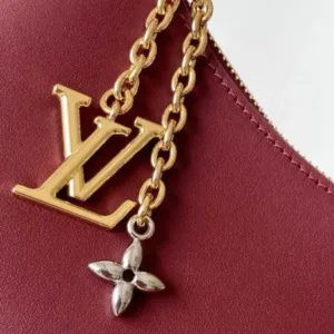 LOUIS VUITTON POCHETTE SHOUDLER TOTE HANDBAG