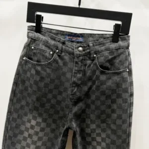 Lv Super Fire Bull Sharing Rocket Piece Damoflage Marque L. Vuitton déposée K1060 Jeans