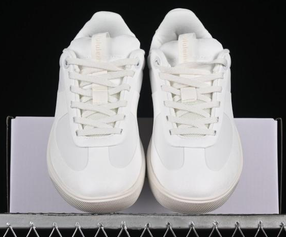 Lululemon Cityverse Low-Top Casual Sneakers - LU-01 shoes - Cityverse Low-Top, Cityverse sneaker, Lululemon, Lululemon Cityverse, Lululemon Cityverse sneaker, Lululemon mens sneaker, Lululemon shoes, Lululemon sneaker, Lululemon sneaker shoes, Lululemon sneakers