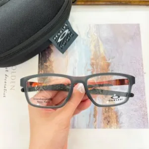 OAKLEY OX8153 sunglasses