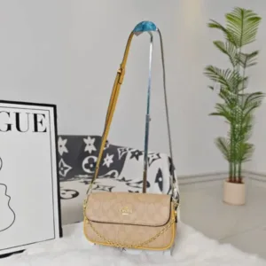 Coach 983421 tote handbags