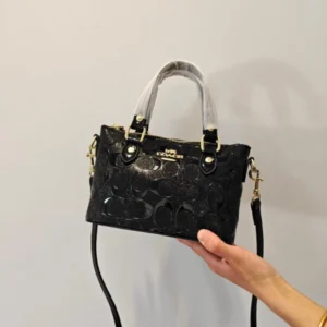 Coach 988671 tote handbags