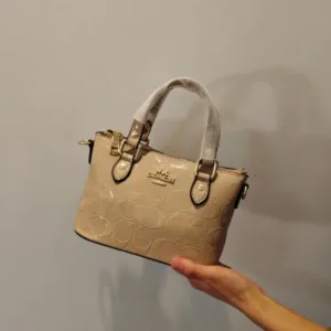 Coach 988671 tote handbags
