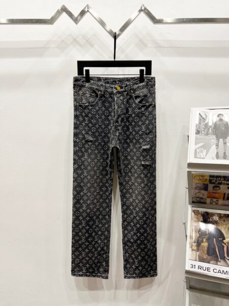 LOUIS VUITTON Denim K1340 Damoflage jacquard Marque LV déposée jeans pants - Denim, denim jeans pants, Jeans, jeans pants, louis, LV denim, lv denim jeans, lv denim pants, lv jeans, lv jeans pants, lv pants, pants, vuitton