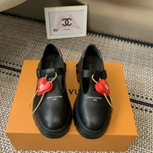 Louis Vuotton 25ss new thick soled Mary Jane big toe shoes