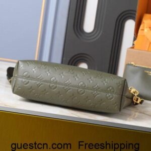 LV Coussin Hobo MM H32 Women HandBags