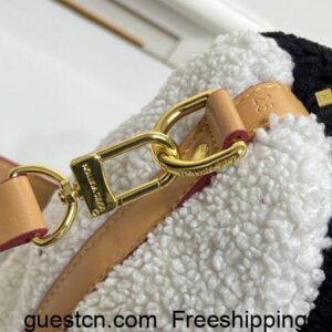 LOUIS VUITTON M40390 M23468 Fluffy Handbags