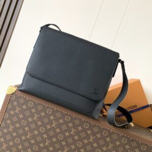 Louis Vuitton navy Blue Men’s Aerogram Speed Messenger L&V black bags