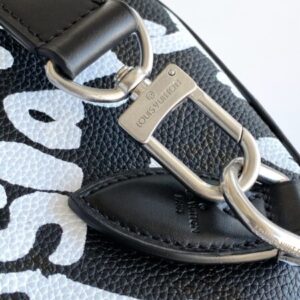 LV Speedy P9 Bandoulière 30 Scribble L&V M26175 tote hand bags