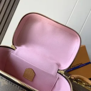 Louis Vuitton Nice Mini monogram M26647 Christmas Animation 2025 Travel bags