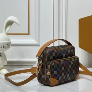 Louis Vuitton N62823 L&V bags