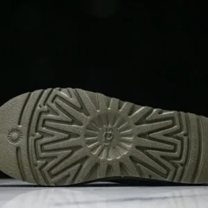 UGG 1122553-CHE TAZZ GREEN/WHITE shoes