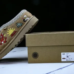 UGG 1122553-FRSN TAZZ BROWN/WHITE shoes