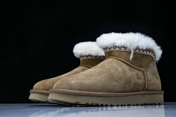 UGG W11174496 LOW-TOP CASUAL SNOW BOOTS BEIGE/BROWN - ugg, UGG 2025, UGG 2025 boots, ugg 2025 snow boots, ugg 2025 WINTER WOOLEN BOOTS, ugg 2026 boots, ugg 2026 snow boots, ugg 2026 winter boots, ugg ANTI SLIP ANKLE BOOTS, UGG boots, ugg brown boots, ugg cheap boots, ugg discounted boots, ugg freeshipping shopping, ugg girl's boots, ugg girls, UGG KIDs, ugg kids boots, ugg ladies boots, ugg lady, ugg original, ugg outlet, ugg shoes, UGG shop, ugg shopping, ugg student's boots, ugg students, ugg white boots, ugg women's boots, UGG womens