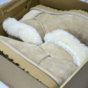 UGG W11174496 LOW-TOP CASUAL SNOW BOOTS BEIGE/BROWN