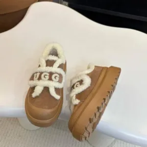 UGG cowhide Sheepskin wool Towel embroidery BOOTS 1130536