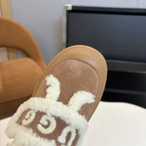 UGG cowhide Sheepskin wool Towel embroidery BOOTS 1130536