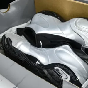 Balenciaga WBKBM8010 WBKBM9000 ANTI-SLIP BASKETBALL SHOES SILVER/BLACK/white
