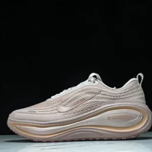 Nike HV8154-601 AIR ZOOM VOMERO PLUS THICK SOLED AIR CUSHIONED RUNNING SHOES PINK/LIGHT GRAY - nike, nike 2025 sneakers, nike 2026 sneakers, nike air zoomx, nike boys sneakers, nike kids, nike kids shoes, nike kids sneakers, nike shoes, nike sneakers, nike sneakers shoes, nike sports shoes, nike sports sneakers, nike students shoes, nike students sneakers, nike VOMERO PLUS, nike zoomx