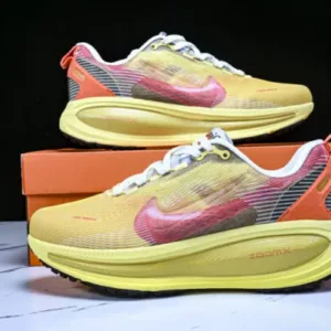 Nike IH3576-999 VOMERO 18 SE MULTI-COLOR/VIVID SULFUR running zoomx shoes
