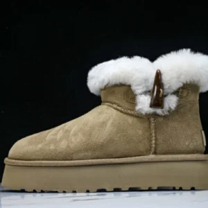 UGG WAZ113356 AUTUMN MAXQUEEN FLEECE WARM WOMEN’S 2025 WINTER STYLE FLUFFY SNOW BOOTS BROWN/WHITE