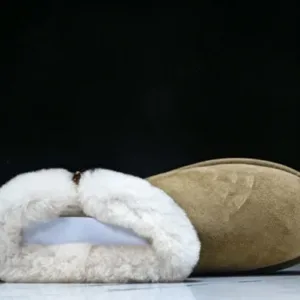 UGG WAZ113356 AUTUMN MAXQUEEN FLEECE WARM WOMEN’S 2025 WINTER STYLE FLUFFY SNOW BOOTS BROWN/WHITE