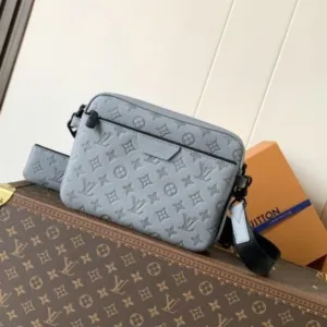 LV Trio Messenger Monogram Shadow Men’s Bags