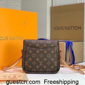 LV Monogram Saint Cloud GM Shoulder Handbags