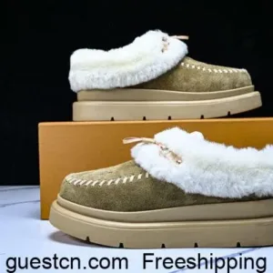 LV woman cortina low top archlight sneaker half drag snow boots