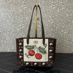 Valentino Garavani Nellcote Cherryfic 3D Embroidery handbags
