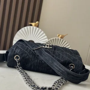 Chanel 3322 denim Handbags