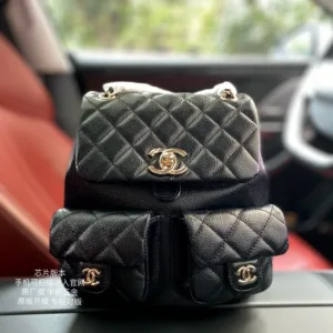 Chanel AS3860 popular double-pocket frog Dual-pocket Backpack