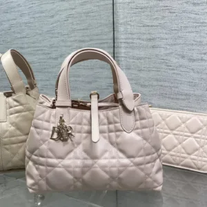 Dior 51118980 handbags