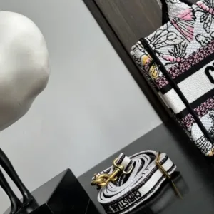 Dior 7001 handbags