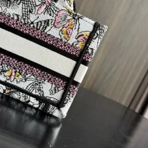 Dior 7001 handbags