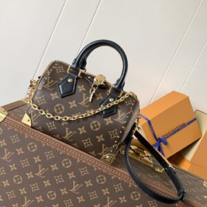LV M13146 S60316eedy Trunk Monogram canvas Nicolas Ghesquière handbag