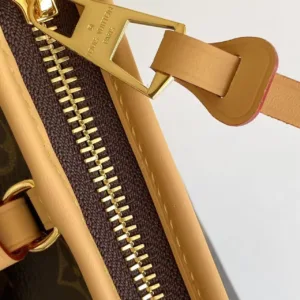 LV M28101 M27578 CarryAll EastWest handbag