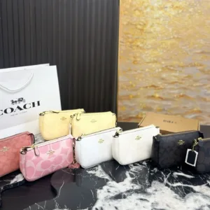 COACH new Teri Underarm Tote Hand Bags