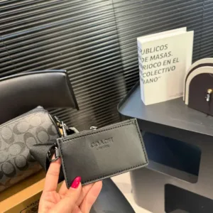 COACH’s new 2-in-1 cylindrical tote hand bags