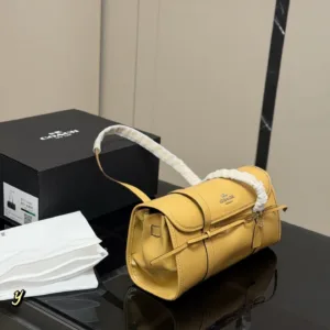 Coach Waverly Underarm 26ss tote hand Bags