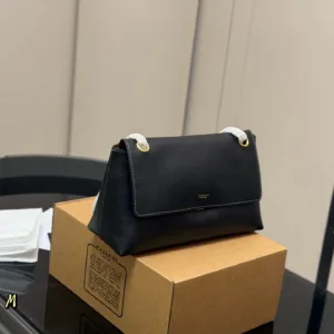 Coach Chelsea Chain handbags