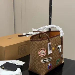 Coach SNOOPY City Tote Hand Bags