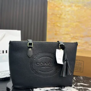 Coach tote handbags