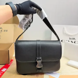 Coach Men’s New Warner Postman Bag