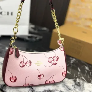 Coach armpit shoulder crossbody shopping tote hand bags